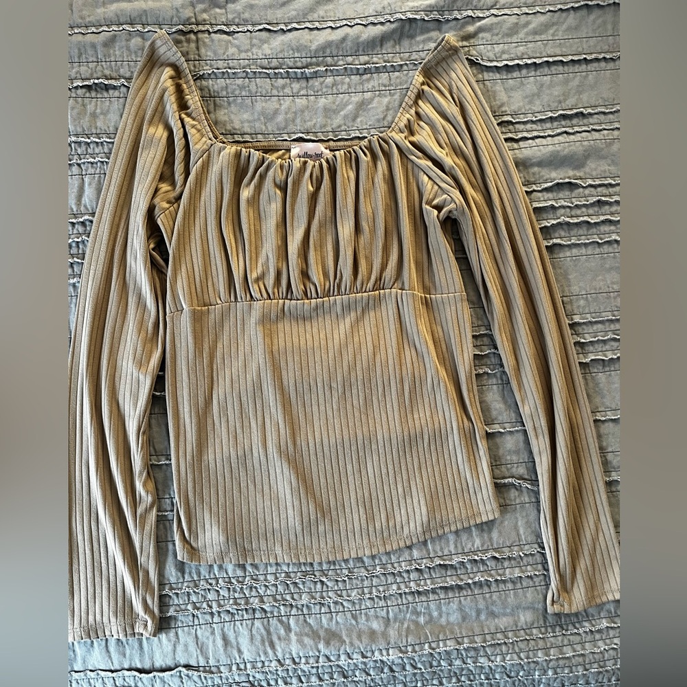 Square neck long sleeve top